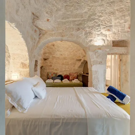 Bed & Breakfast Hasamami Eco Trullo, Luxury