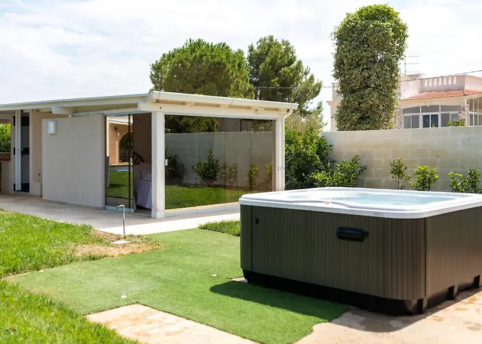 Hasamami Eco Trullo, Luxury 4* オストゥーニ