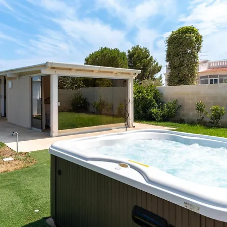 Hasamami Eco Trullo, Luxury Bed & Breakfast 4*